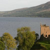 urquhart castle.jpg